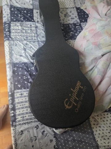 Epiphone las paul alpine white
