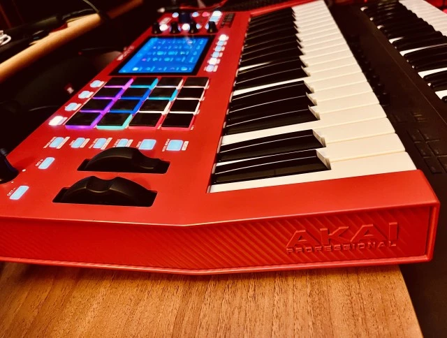 Akai MPC Keys 37