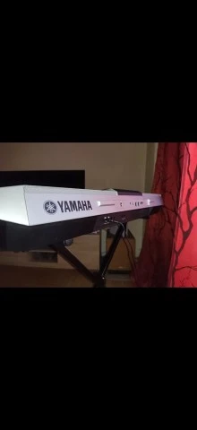 Yamaha PSR-S710