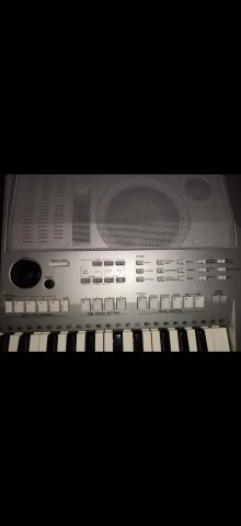 Yamaha PSR-S710