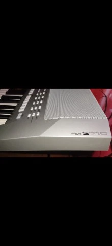 Yamaha PSR-S710
