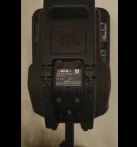 Δύο ζευγάρια JBL Eon