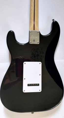 Squier Bullet Stratocaster HSS IL with Tremolo, Indonesia (Black)