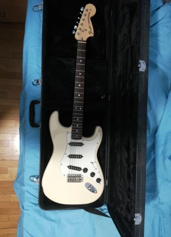 Fender Albert Hammond Jr. Signature Stratocaster