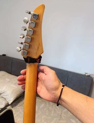 Yamaha RGX 321
