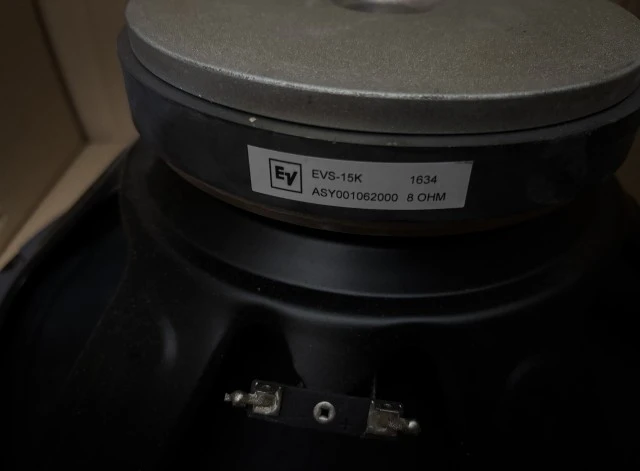 Woofer για EV ELX115