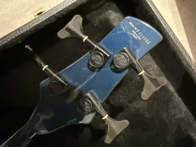 Ibanez SR800