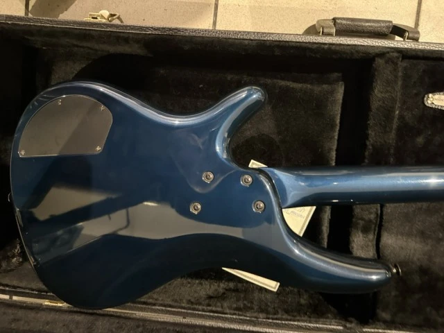 Ibanez SR800