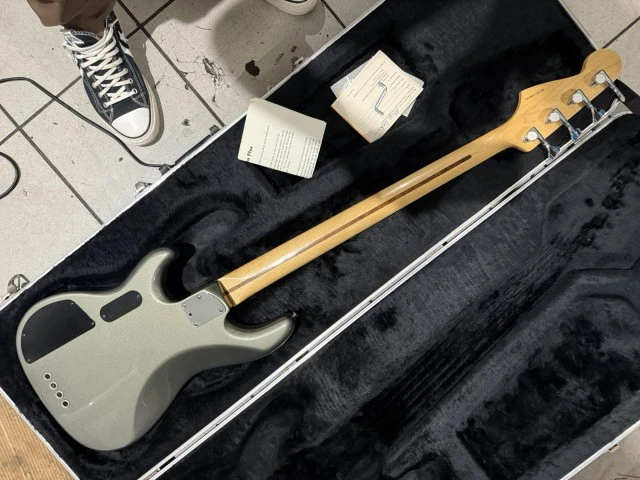 Fender Deluxe Series Zone