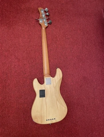 Marcus Miller P8-5 NT