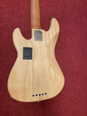 Marcus Miller P8-5 NT