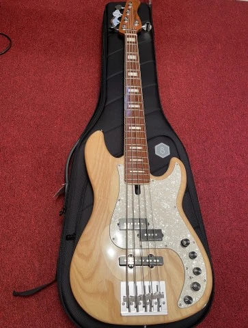 Marcus Miller P8-5 NT