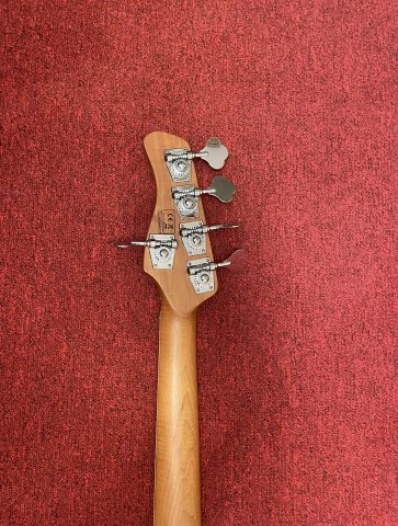 Marcus Miller P8-5 NT