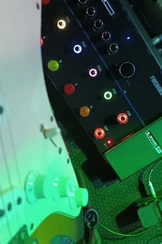 Line 6 Firehawk FX