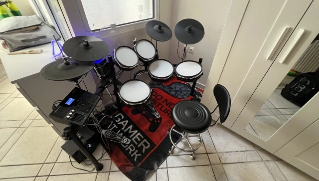 Millenium MPS-850 E DRUM SET