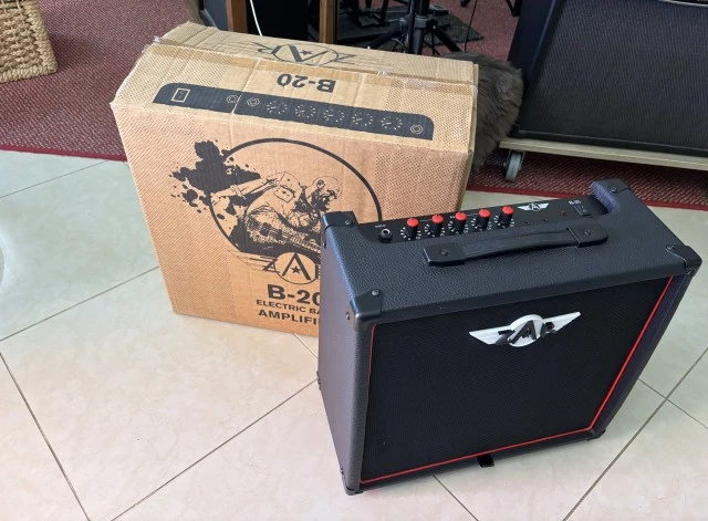 Zar 20W Bass Amplifier