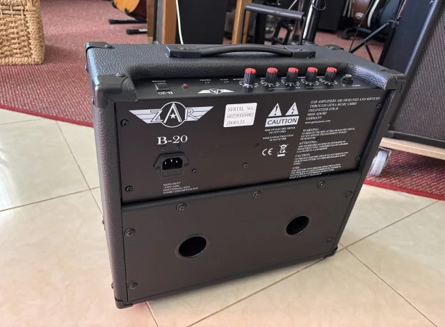 Zar 20W Bass Amplifier