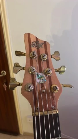 HK Woodo Bass