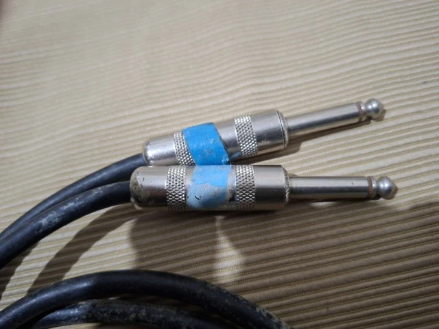 Belden Υ καλώδιο 1960s, με βύσματα switchcraft