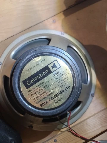 2 x Rola Celestion G12M Blackback – T1511 55 Hz / κώνος 444 & σπάνιο T1977 5