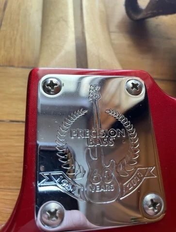 Fender Precision Bass (P-Bass)
