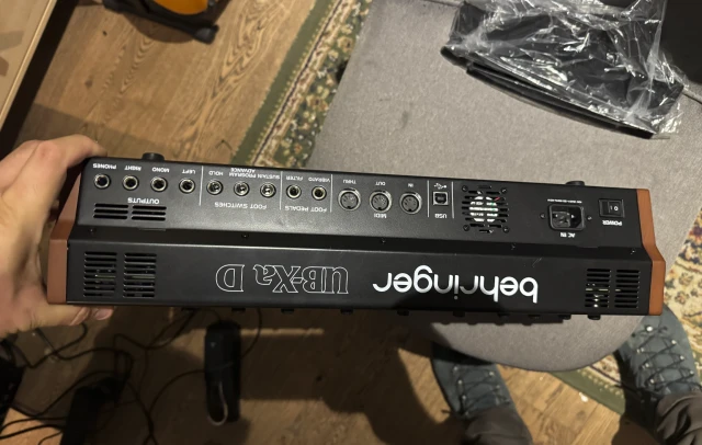 Behringer UB-Xa D