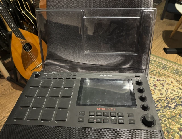 Akai MPC Live II