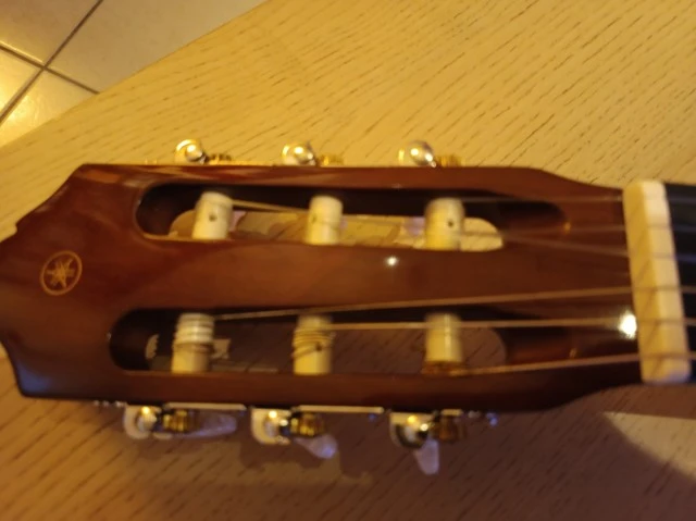 Yamaha CS-40