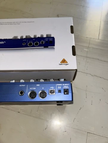 Behringer TD-3