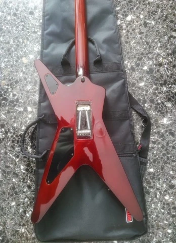 Washburn Dimebag Darell (Replica)
