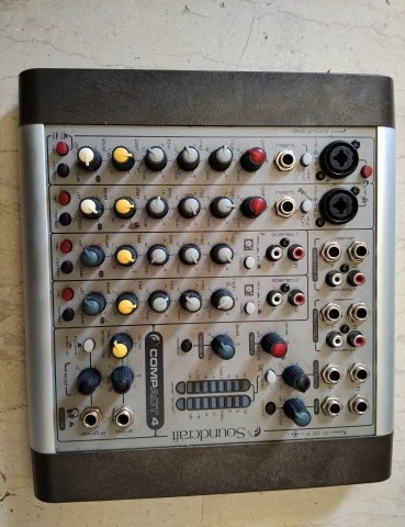 Soundcraft compact 4 μίκτης