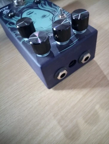 Walrus Audio Julia V2 Chorus | Vibrato