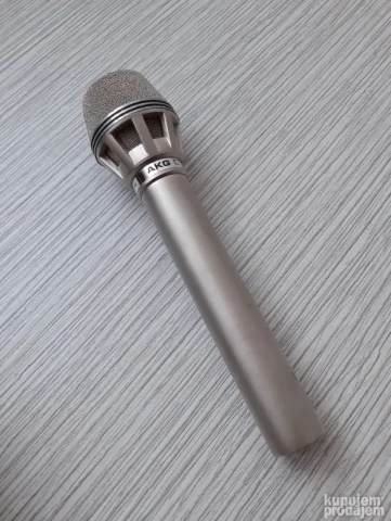 AKG D190es