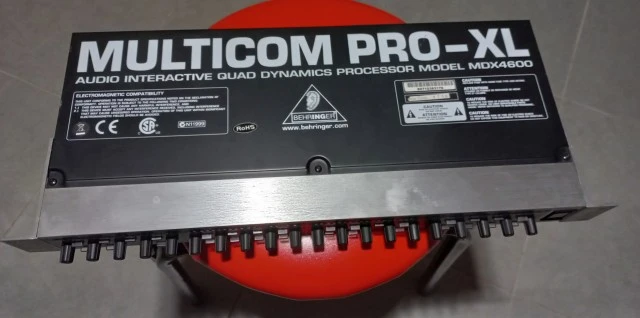 Behringer MDX4600 Multicom Pro XL