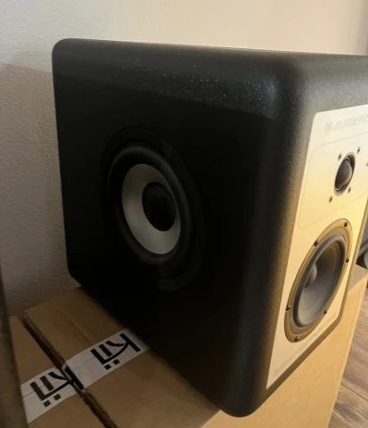 Barefoot Sound MicroMain