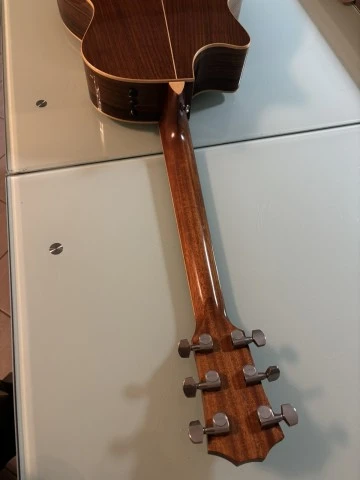 Taylor 814ce