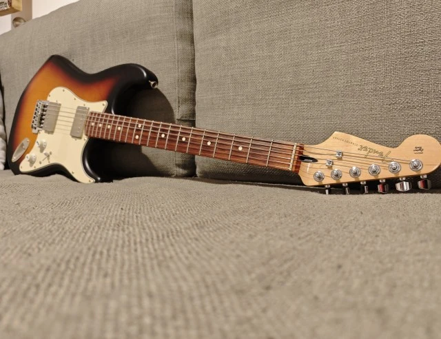 Fender Stratocaster