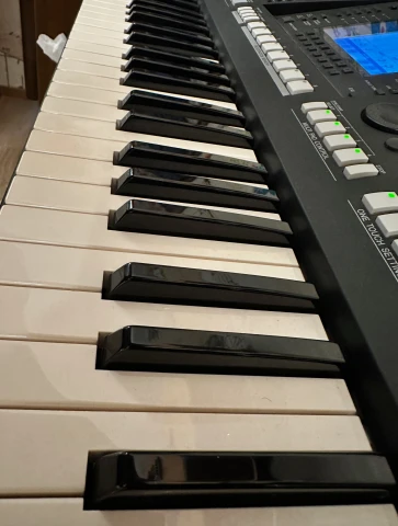 Yamaha PSR-A2000
