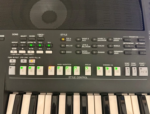 Yamaha PSR-A2000