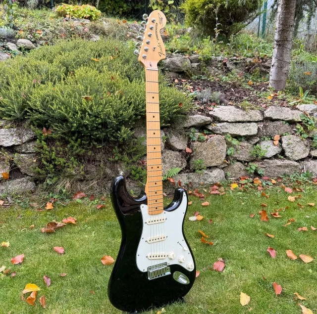 Fender The Edge (U2) Artist Series Stratocaster 2015 USA
