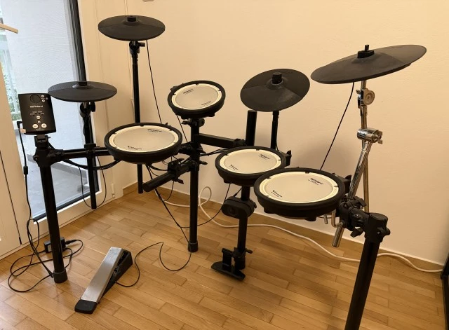 Roland TD-1 DMK