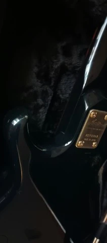 Aria Pro II RSB Deluxe-I (1983) – Made in Japan (δίνεται μαζί με case)