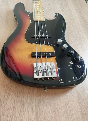 Fender Marcus Miller Jazz Bass (made in Japan)