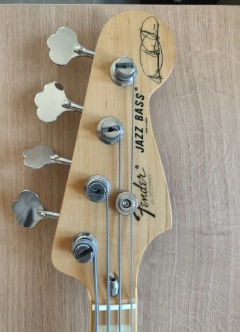 Fender Marcus Miller Jazz Bass (made in Japan)
