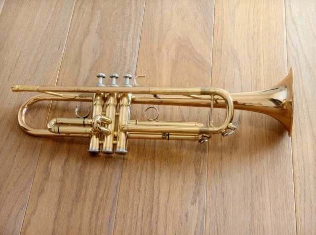 Yamaha YTR-4335G (με εγγύηση)