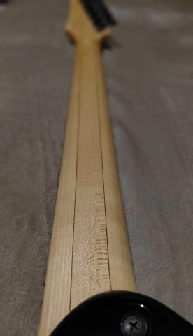 Ibanez RG1570Z