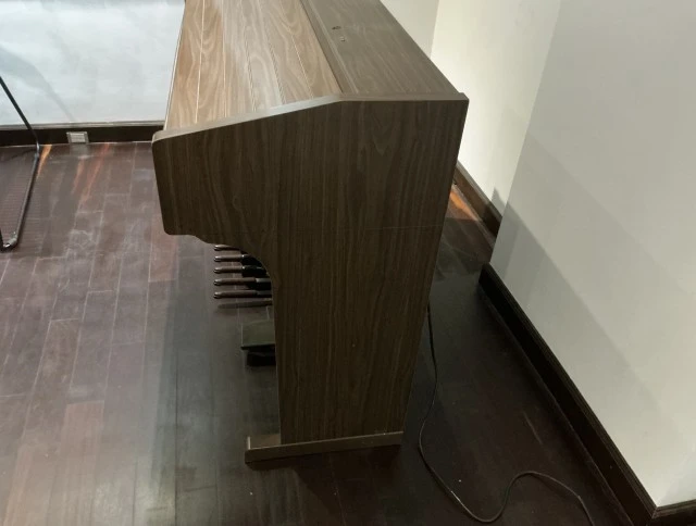 Elka E39