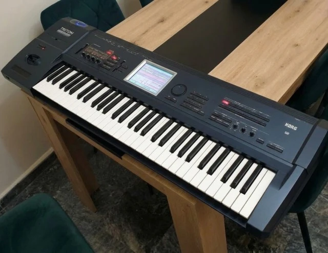 Korg Triton Extreme