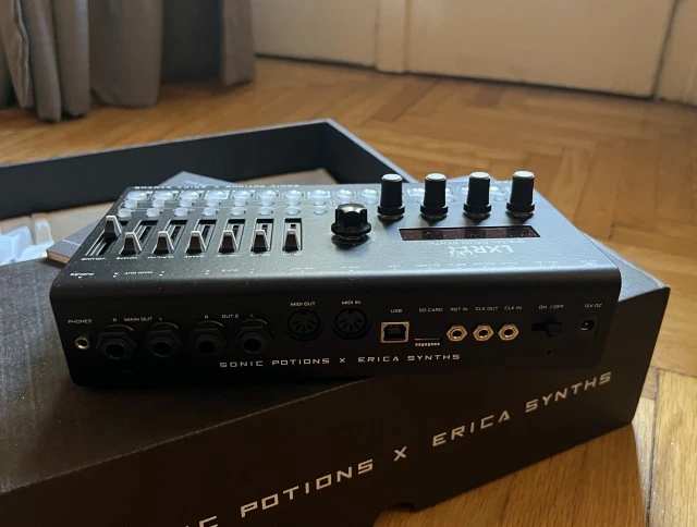 Erica Synths LXR-02