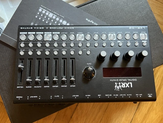 Erica Synths LXR-02